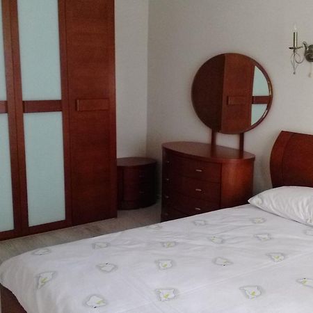 Apartment On Prospiekt Pobiedy 18 키예프 외부 사진