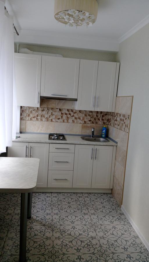 Apartment On Prospiekt Pobiedy 18 키예프 외부 사진